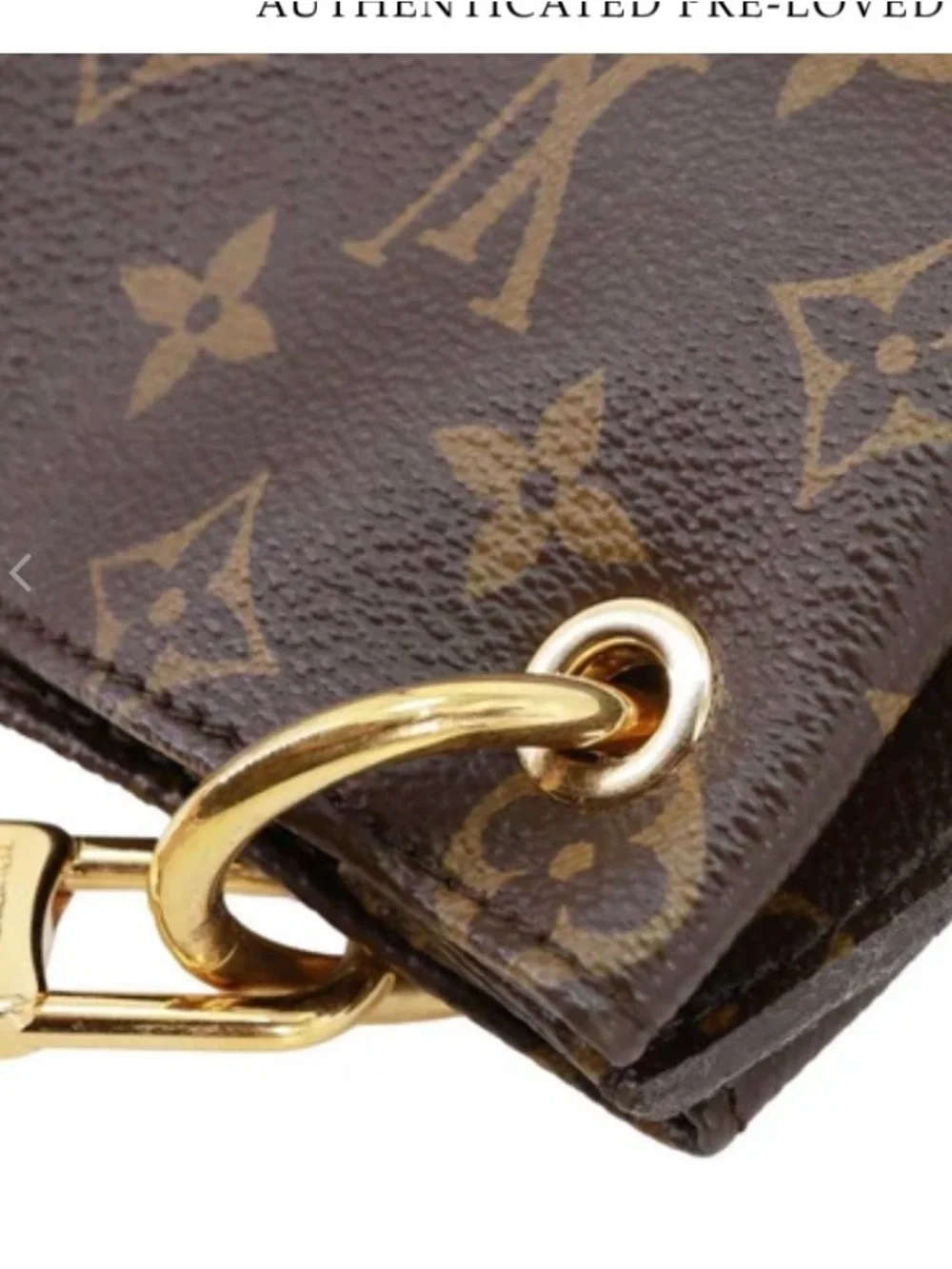 Authentic Louis Vuitton Brown Monogram Metis bag with Gold Hardware.